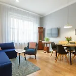 Smile Center Old Town Apartman Krakkó