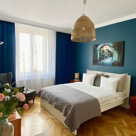 Smile Apartments Center Krakow Old Town *