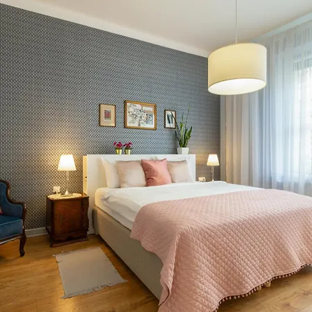 Smile Apartments Center Krakow Old Town * Krakow