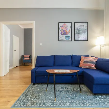 Smile Center Old Town Apartman