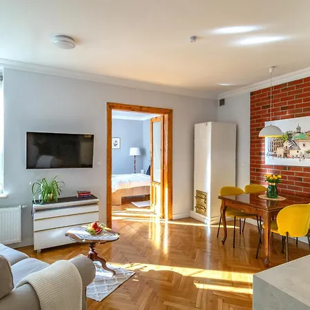 Smile Apartments Center Krakow Old Town *