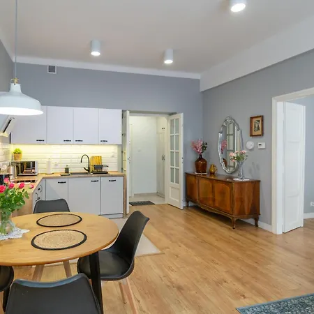 Smile Center Old Town * クラクフ